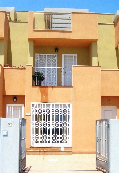 El Mojon Front View
